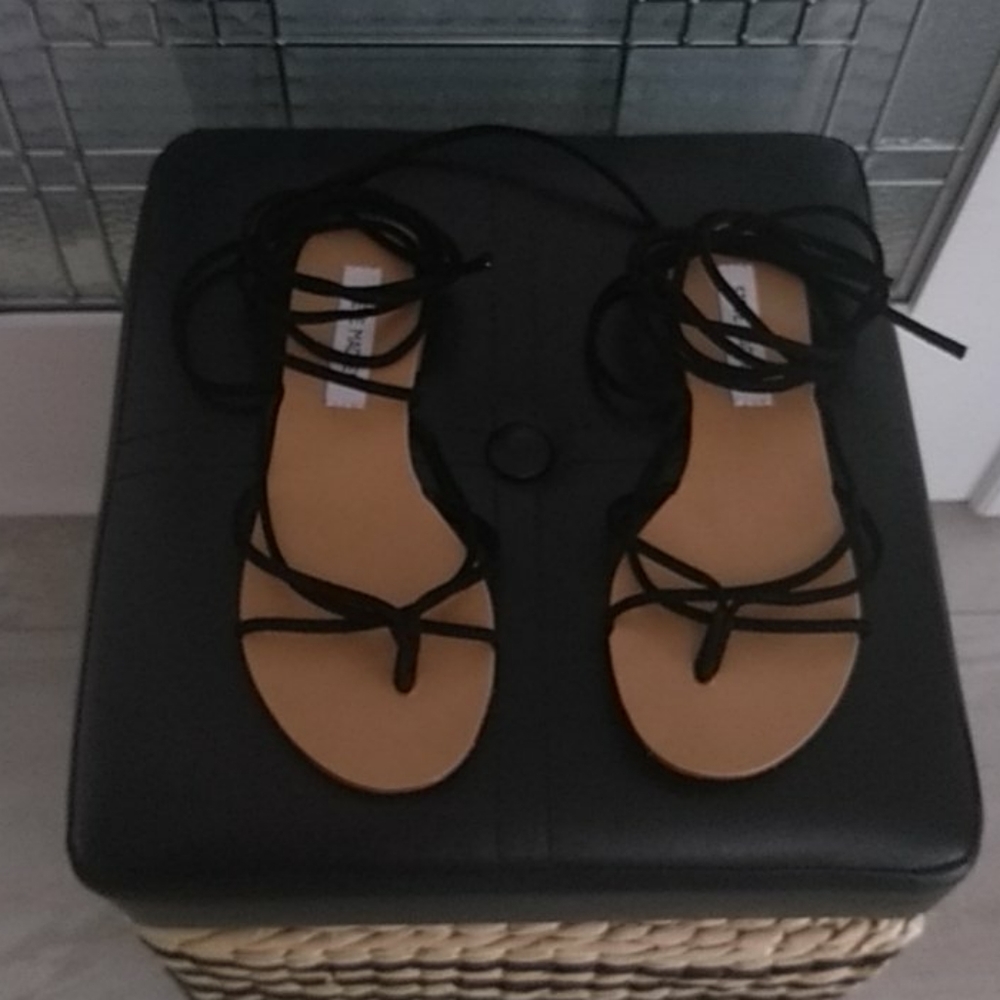 Tie up sandals